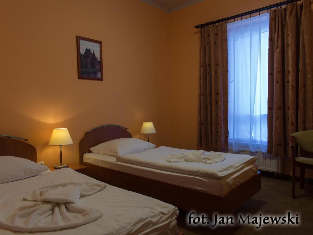 Majewski Hotel & Spa Малборк Стая снимка